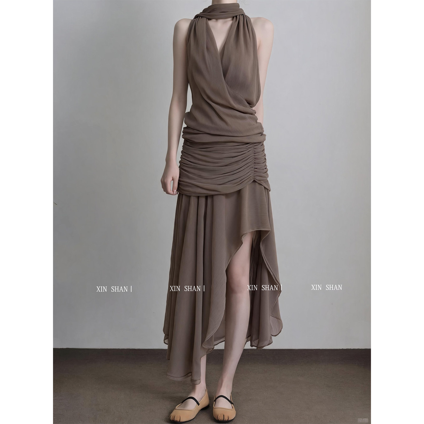 Xinshan Studios French-Style Suit Skirt with Unique Design, 2026 Summer New Collection, Gentle Style Two-Piece Set