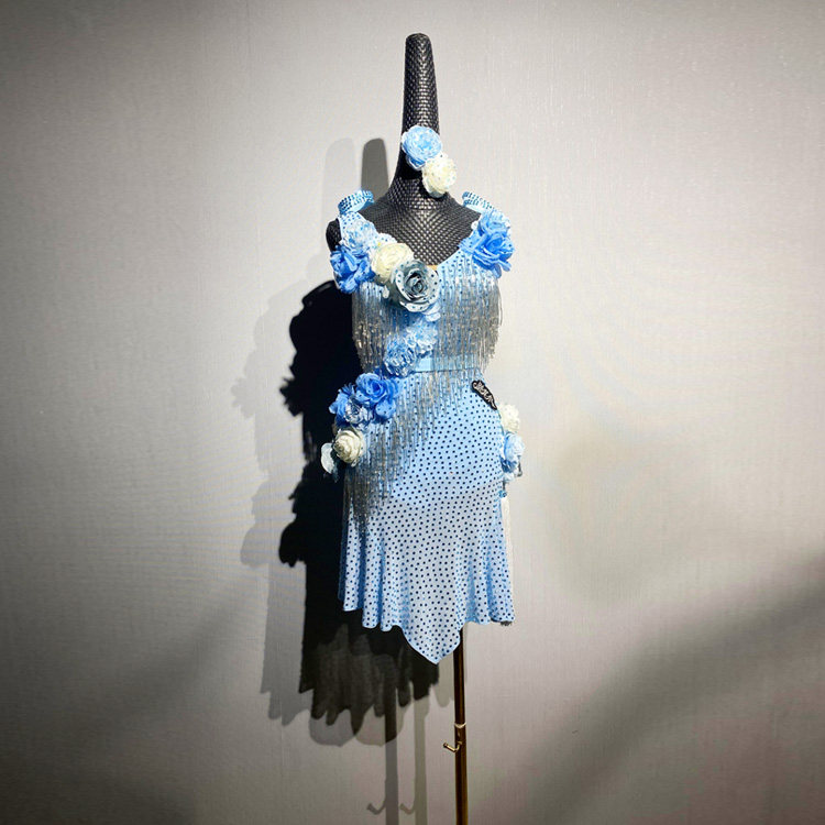 路其尔*高定新款女成人比赛服国标舞珠管鲜花拉丁舞儿童服L-2641