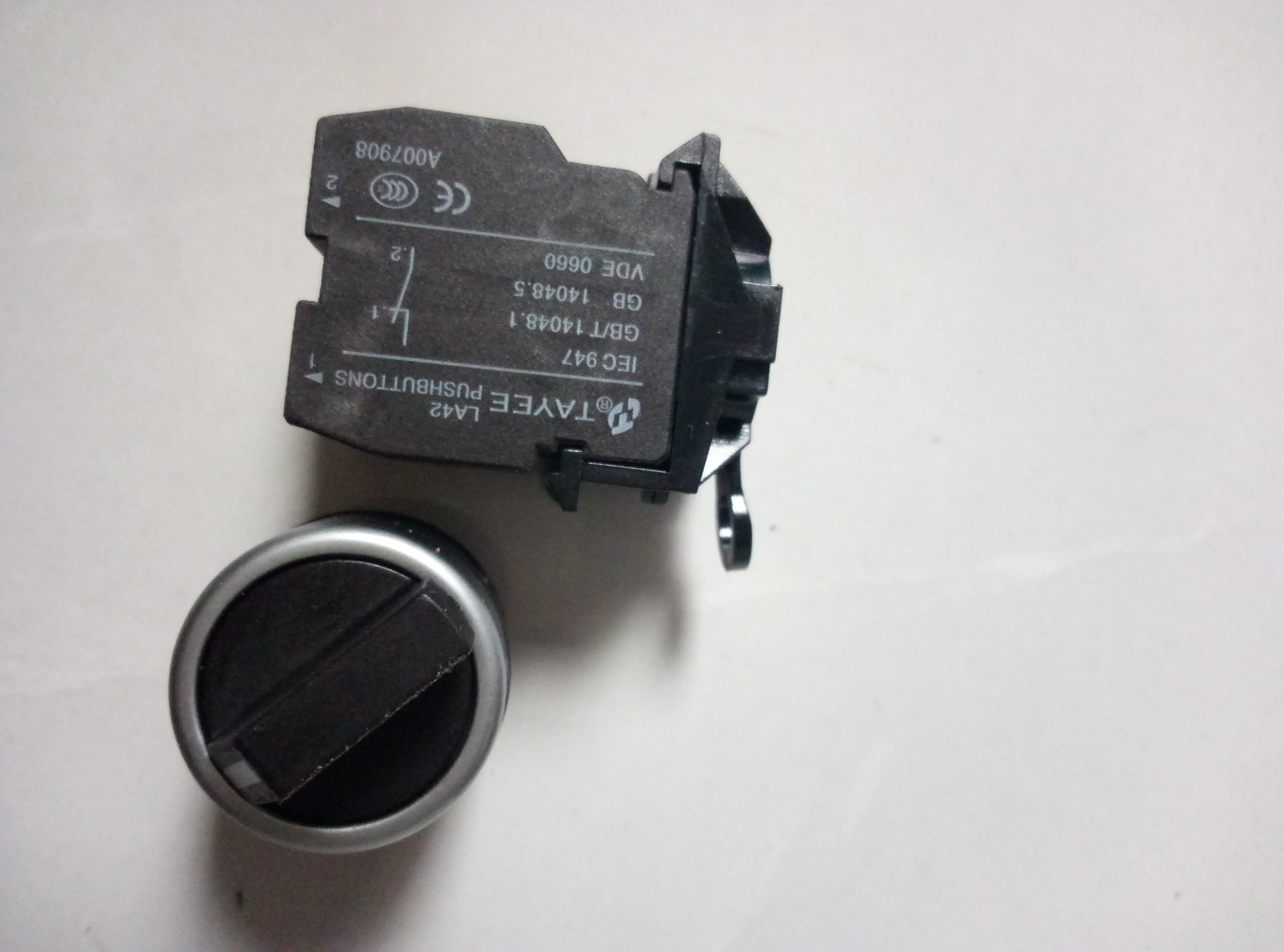 正品天逸电器二位置自复位长柄选择 旋转开关LA42X/2A-11B