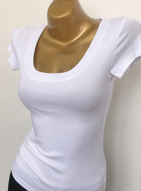 2026夏装ins网红白色U领修身短袖T恤女大领口性感低胸显瘦上衣棉