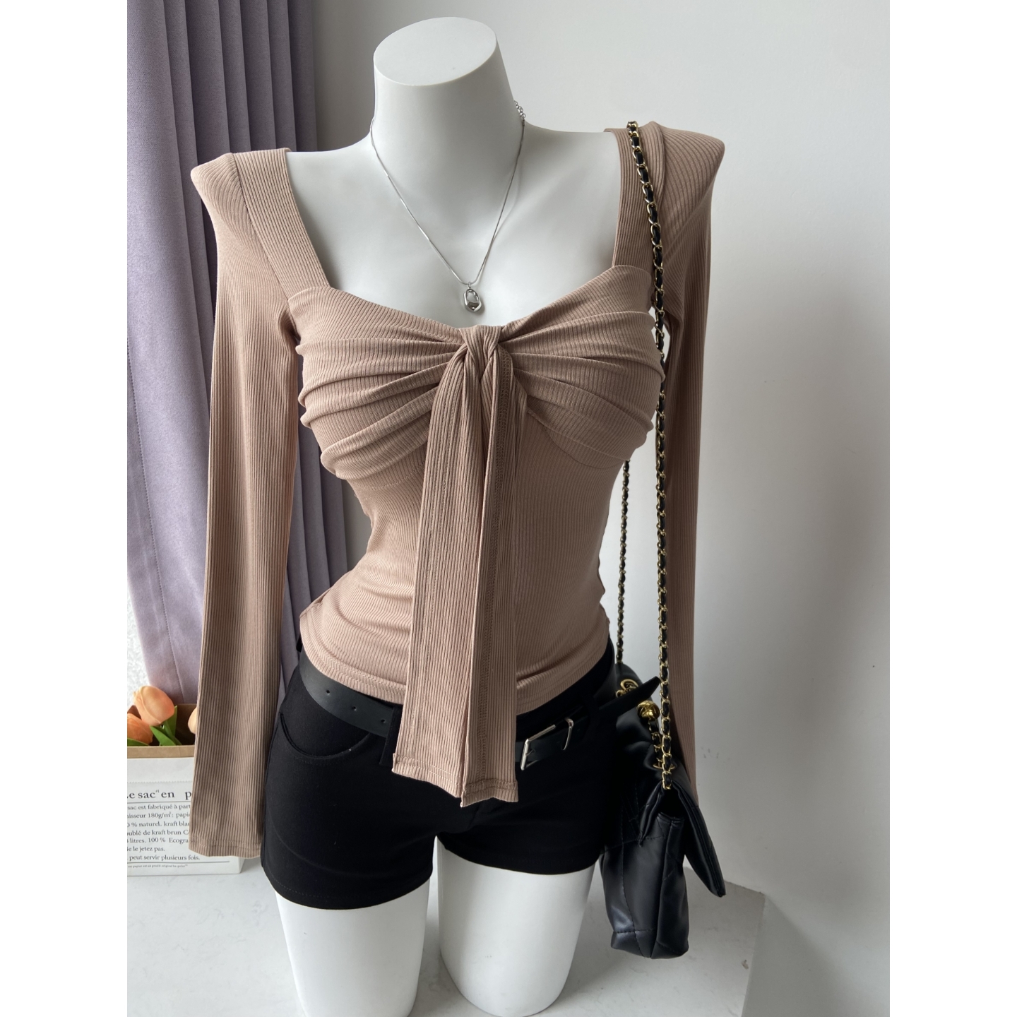 漫画身材~带胸垫收腰显胸长袖上衣褶皱扭结飘带修身弹力性感T恤女