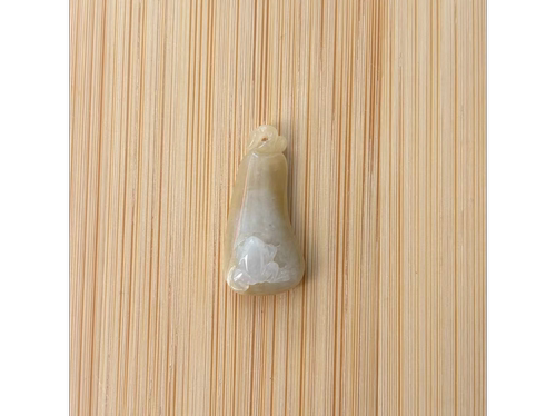 纯天然A货缅甸翡翠吊坠