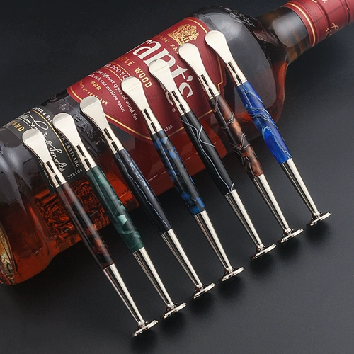 8deco Творческий акриловый двойной удар с иглой, нажимая, портативная тройная тройная, и один дымовой нож Подых анти -пламий для боевых аксессуаров