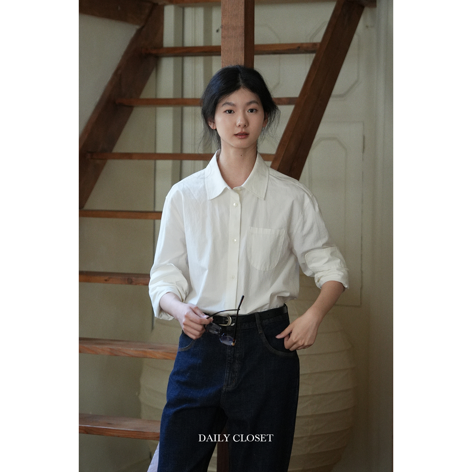 DAILYCLOSET 衣柜经典 百搭通勤衬衫女长袖衬衣弧形口袋盐缩棉感