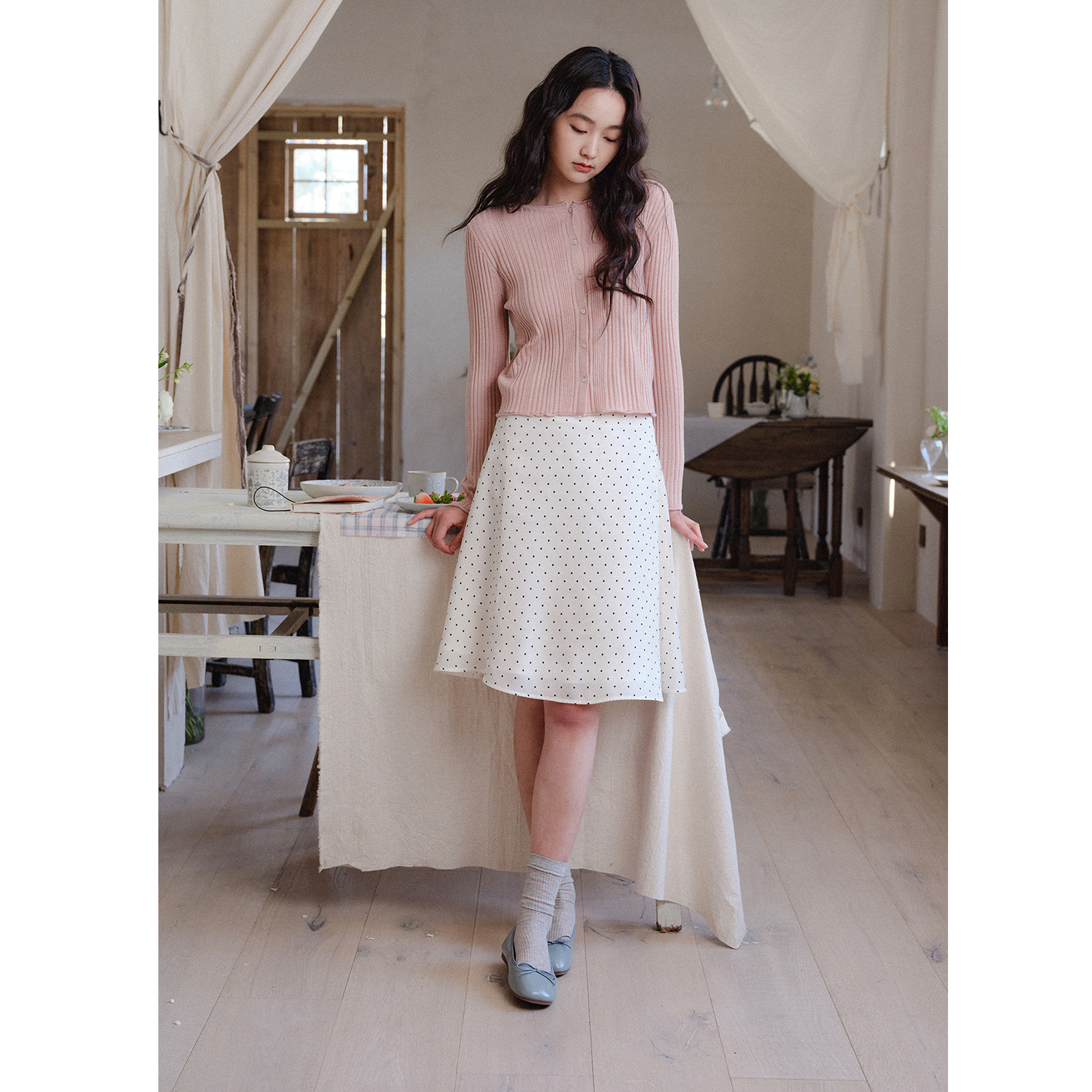 DAILYCLOSET芭蕾舞曲  简约波点米白微珠光半身裙小a 字裙