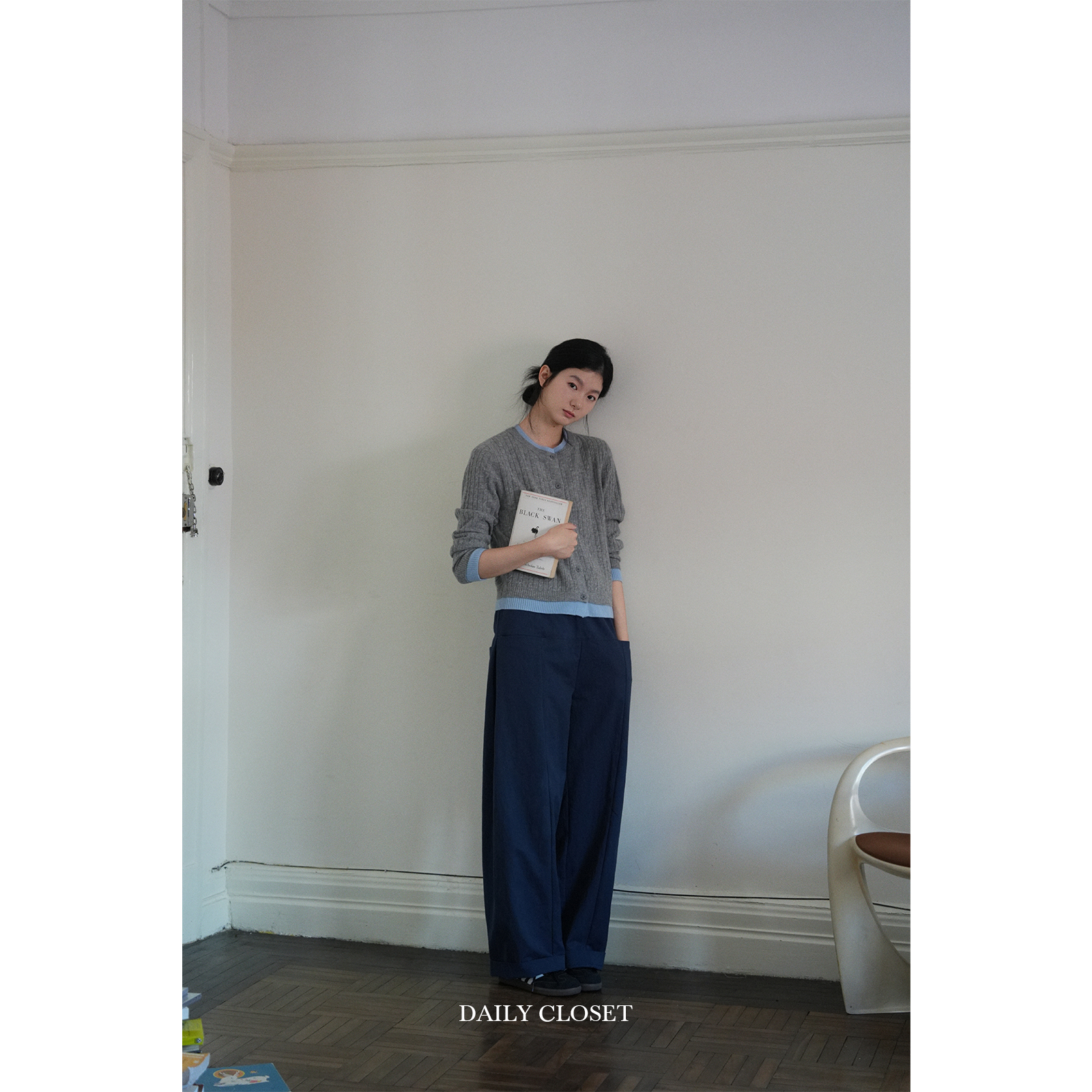 DailyCloset 立体结构 设计感松紧腰宽松有型普鲁士蓝休闲裤女