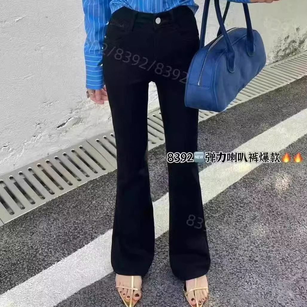 修身显瘦喇叭裤高腰女牛仔裤潮