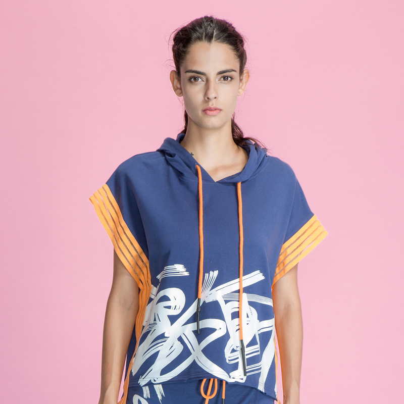 exciting春夏款连帽短上衣罩衫