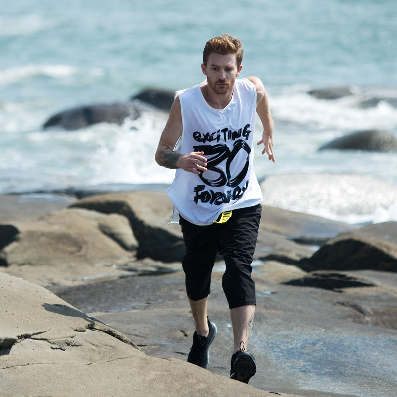 夏季运动速干T恤男女款