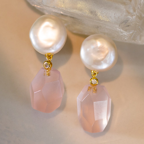 原创天然粉水晶纽扣珍珠银针耳饰