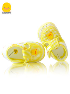 黄色小鸭婴儿学步鞋软底透气防滑