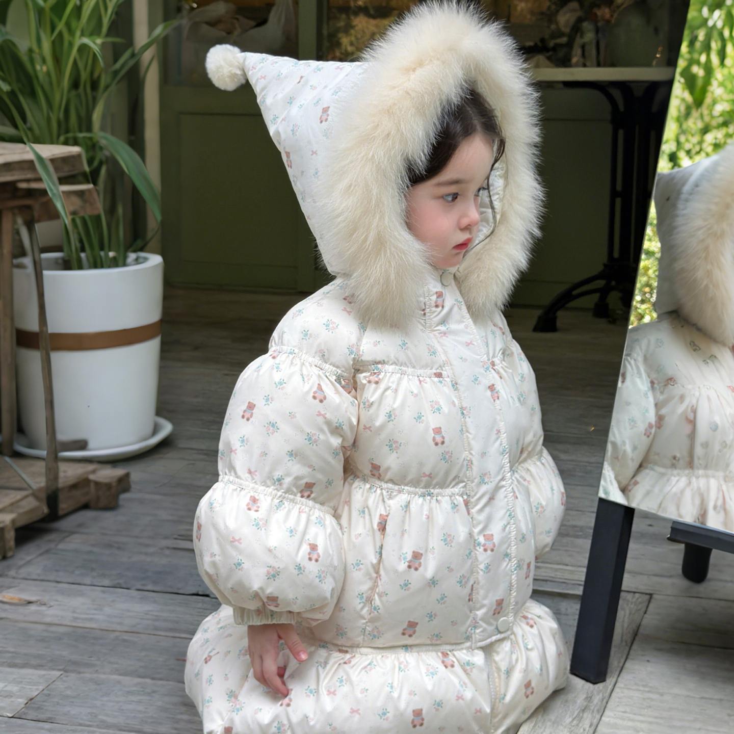 女童可爱小熊碎花精灵帽羽绒服