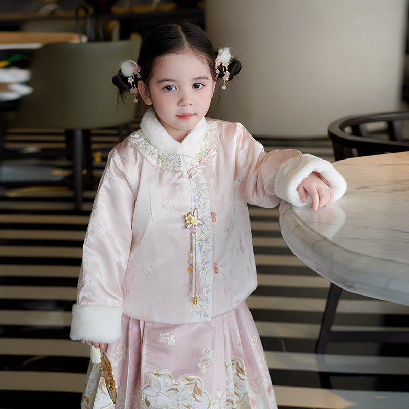 女宝宝国风夹棉加厚马面裙两件套