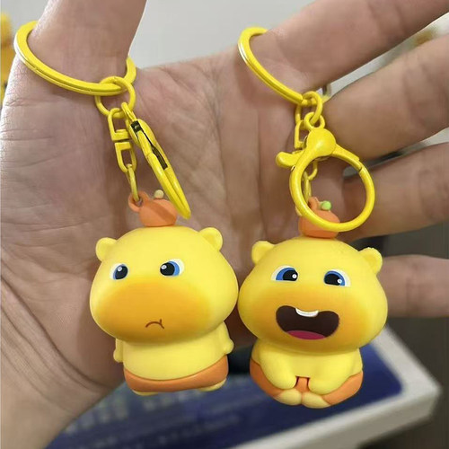 可爱水豚噜噜公仔钥匙扣挂件