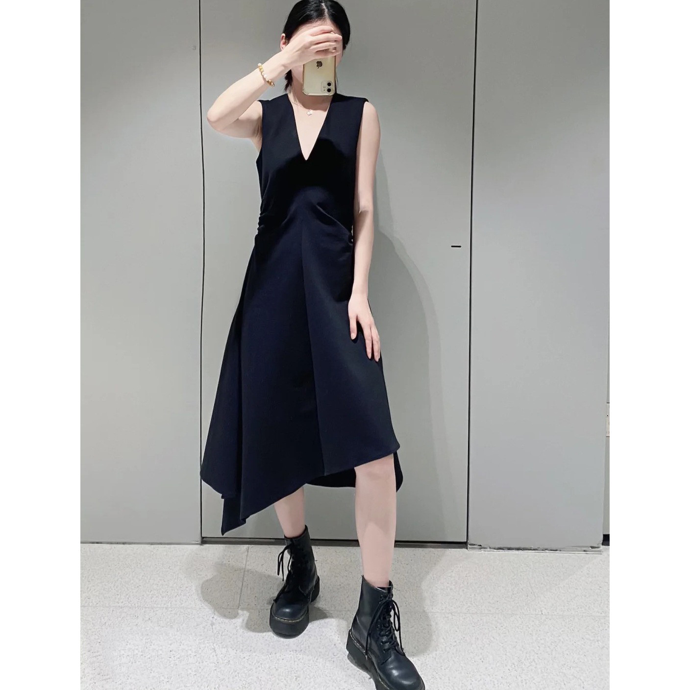 C家女装私定夏季新品修身版型V连衣裙