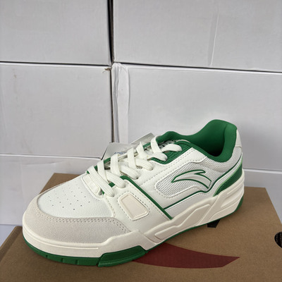 安踏烈焰青年板鞋男女运动滑板鞋