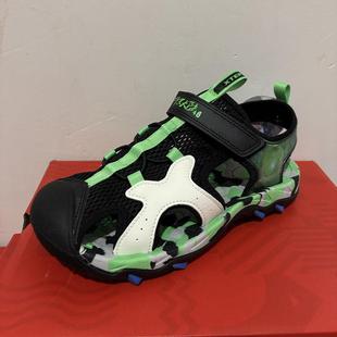 男童运动魔术贴鞋 沙滩鞋 677215504015 夏休闲包头凉鞋 特步儿童正品