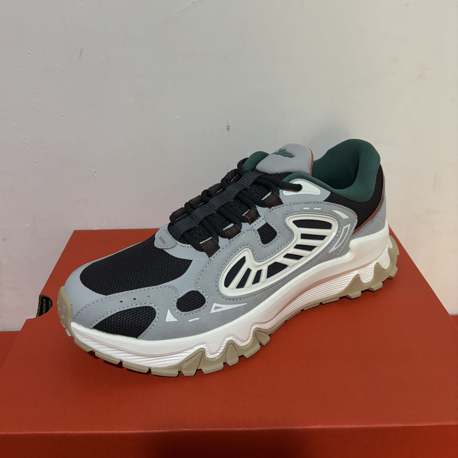 越野户外新款男士冬季正品特步