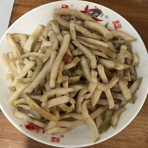 河南老式呛味腊菜粗条腌制