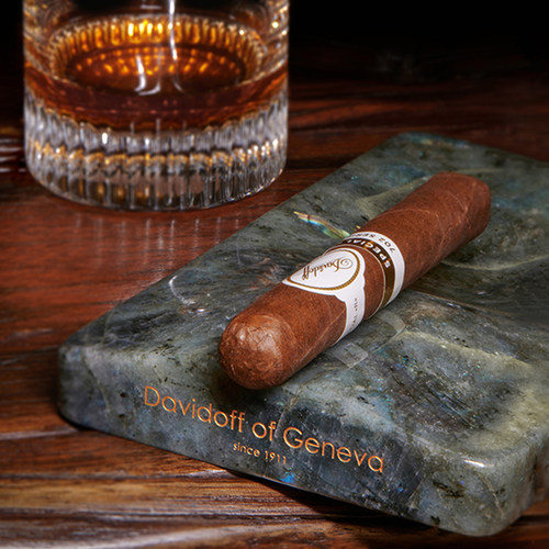 奢侈品牌联名全球限量雪茄烟灰缸