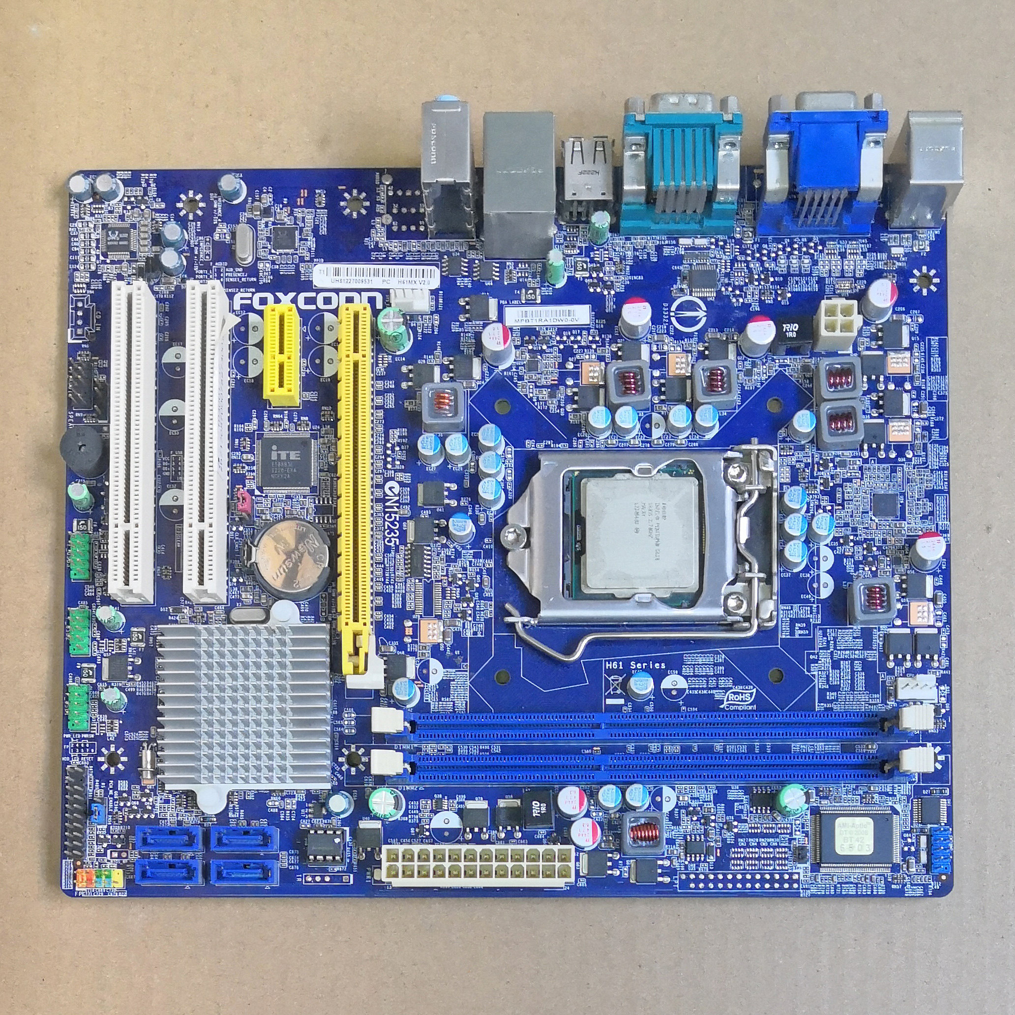 包邮清华同方H61MX V2.0主板1155针DDR3代H61小板送CPU 带双PCI插