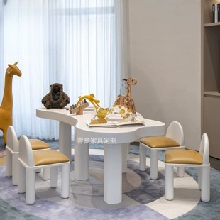 儿童桌椅组合娱乐区早教中心创意小凳子游乐园木质手工桌