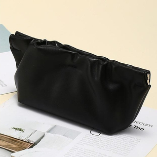 GM同款大容量墨镜眼镜盒 太阳眼镜便携收纳包 黑色皮质弹簧云朵包