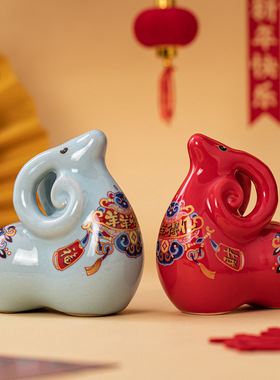 国潮羊羊得亿陶瓷吉祥小羊摆件茶几办公室桌面装饰十二生肖羊礼品