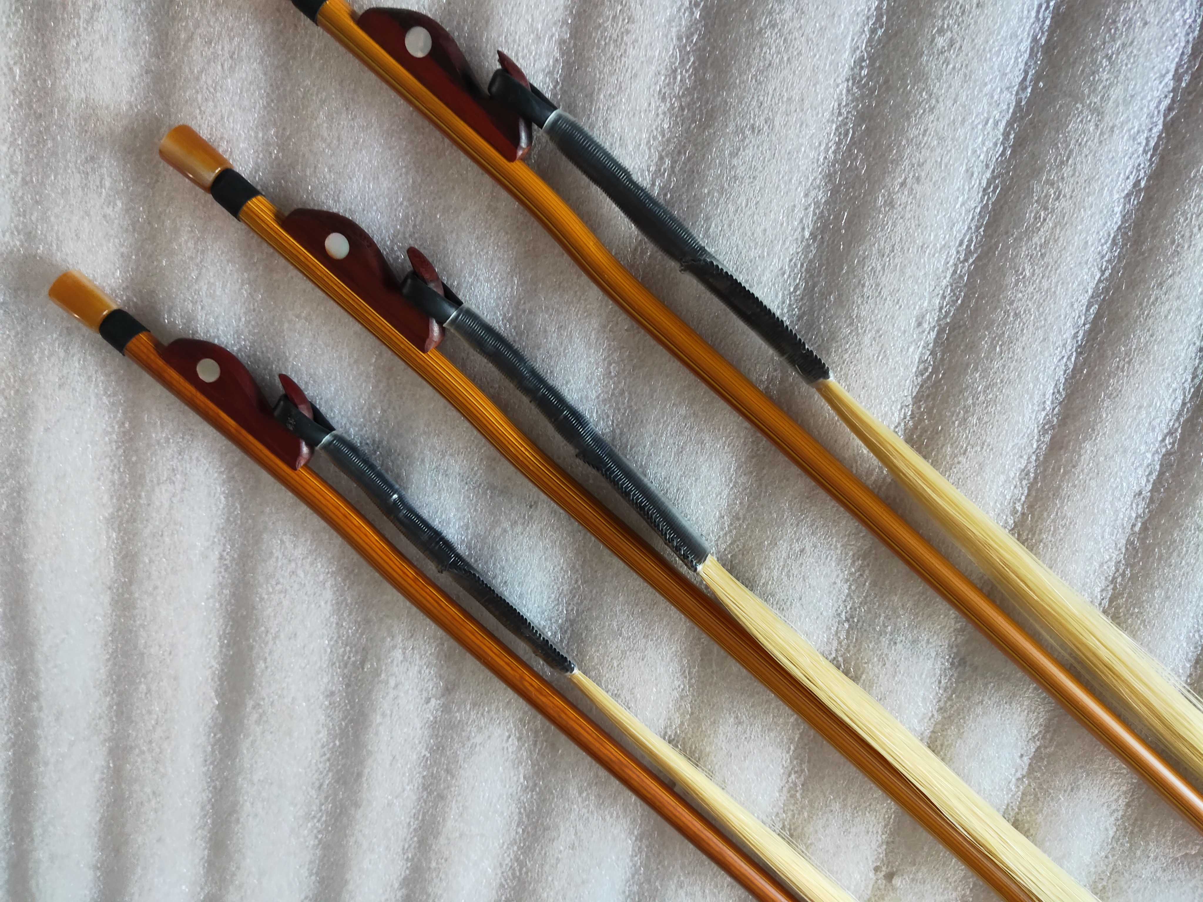 二胡乐器配件 二胡弓 琴弓 紫檀鱼 无节弓子  真马尾  总长84厘米