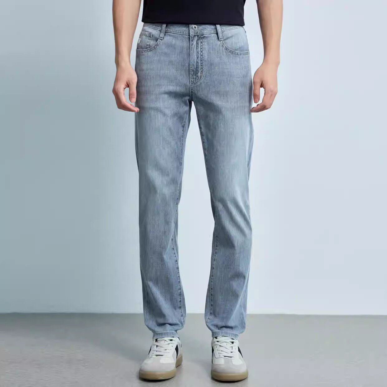 A6XNZ00301利家夏季新款舒适微弹百搭中腰窄脚休闲九分牛仔裤男士