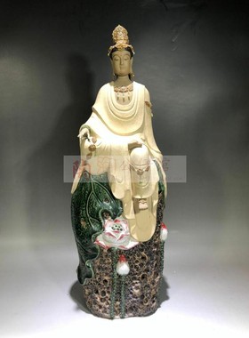 客厅招财精品摆件坐莲观音