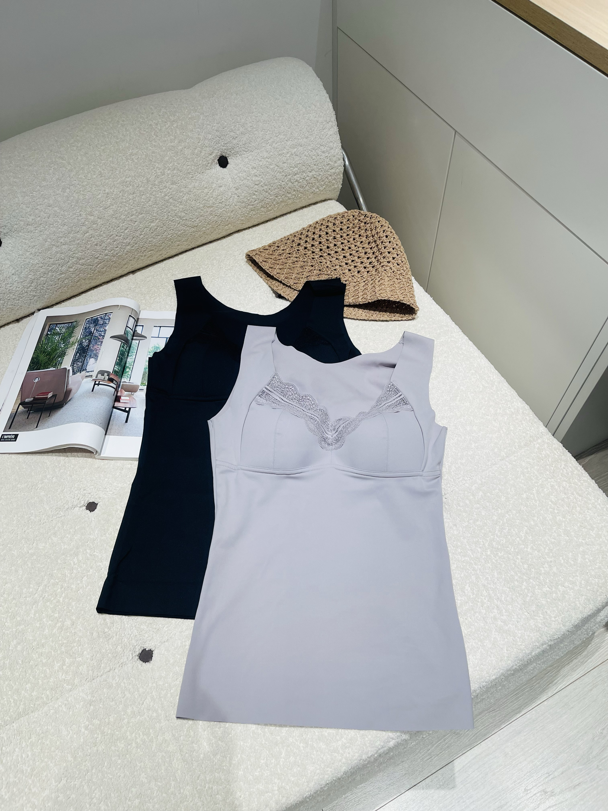 大码胖妹妹保暖背心免穿文胸V领无袖内搭女弹力好品质冰丝滑面料