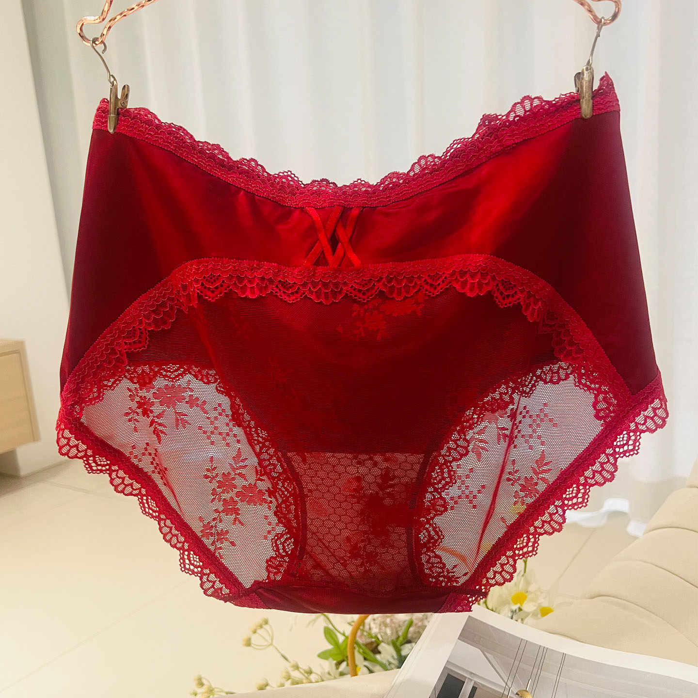 红色大码女士三裤中高腰冰丝性感镂空包臀胖MM交叉带柔软蕾丝花边,女士内衣/男士内衣/家居服,女三角裤,淘宝优惠券,粉丝福利购,淘宝优惠卷