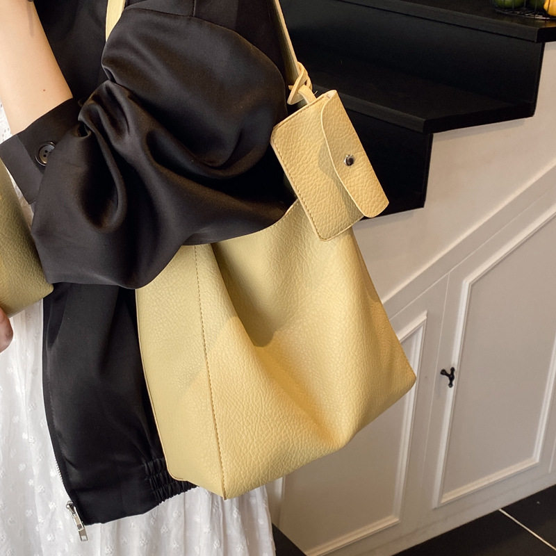 高级质感大容量包包女2025新款夏 通勤百搭单肩腋下包托特水桶包N,箱包皮具/热销女包/男包,单肩包,淘宝优惠券,粉丝福利购,淘宝优惠卷