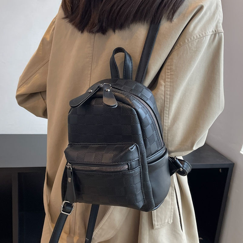 书包女中学生少女双肩包女 2025新潮时尚纯色休闲旅行手提小背包N