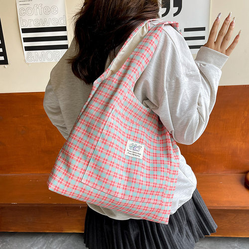 新款少女心格子韩版双面文艺轻便大学生单肩背心包 上班族便当包T