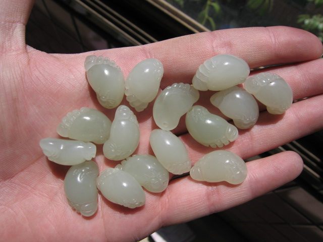 特价 天然和田玉籽料烟青料昆仑玉绿水知足吊坠玉坠挂件男女饰品