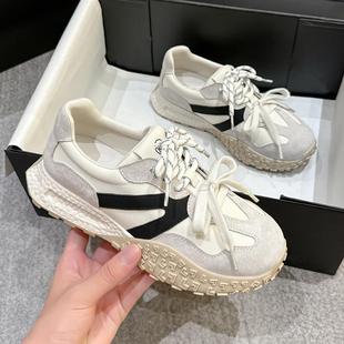 新款 休闲运动跑步鞋 轻便阿甘鞋 3CM德训鞋 小白鞋 秋季 百搭时尚 女款