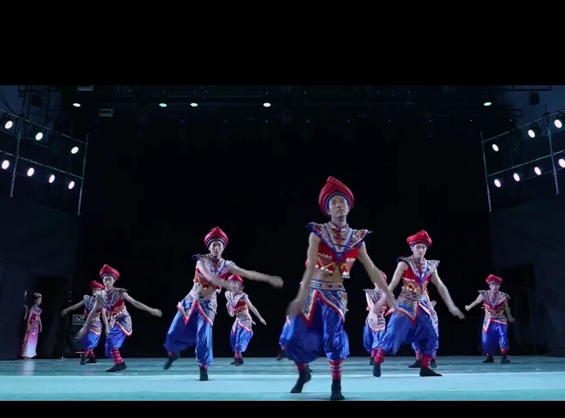 新款苗族舞蹈服装土家族独舞艺考演出服酒妹表演服装女