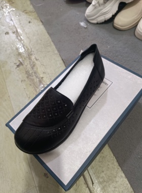 冰芙尼2025新款时尚女鞋镂空透气妈妈鞋浅口单鞋29807黑色