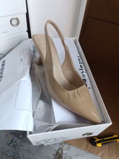 2025春季新款女鞋休闲高跟鞋细跟女鞋裸色25028她