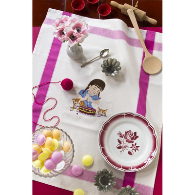 法国十字绣杂志 Création Point de Croix中 的同款桌布