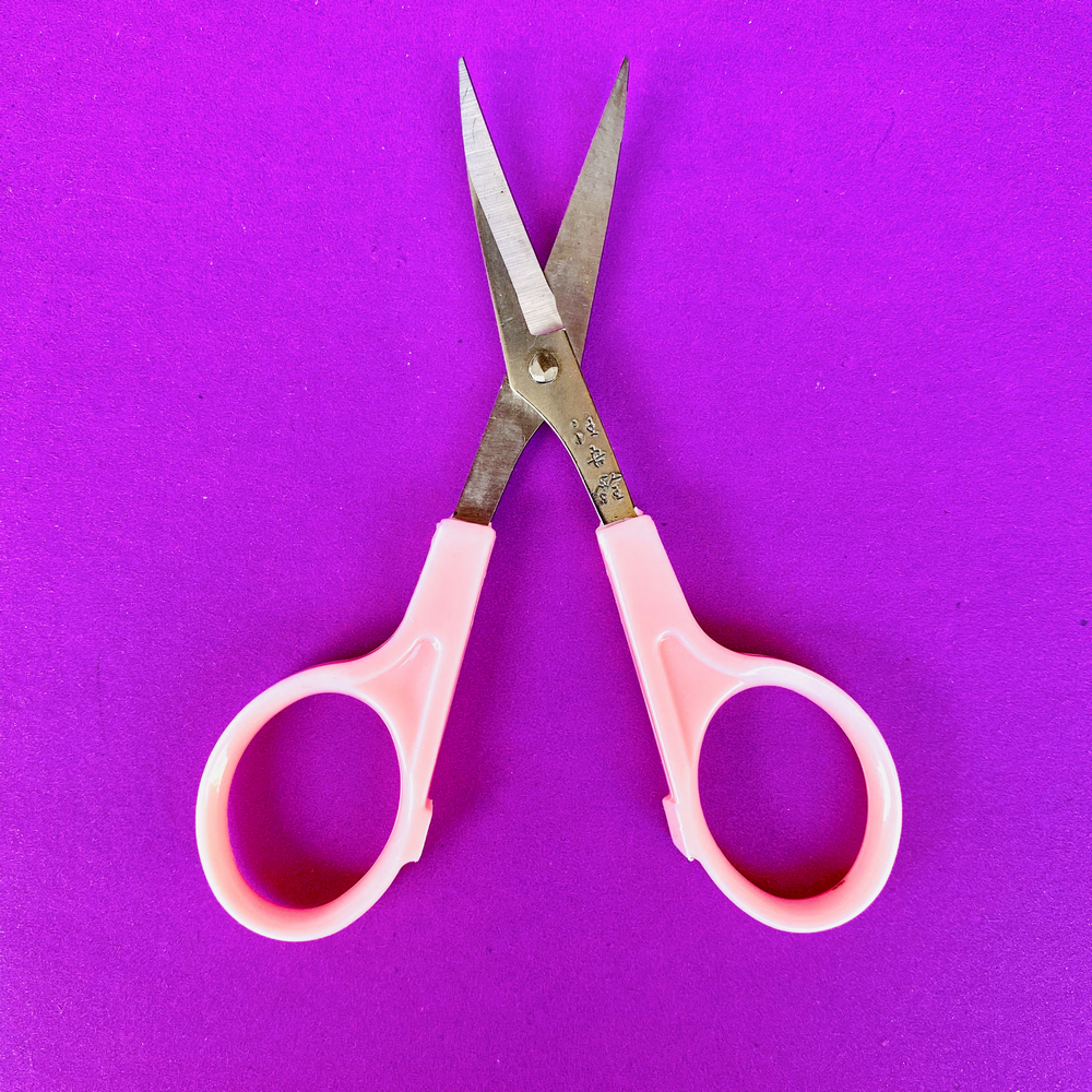 翘头剪刀绣花剪汪吾铨裁缝纫弯头