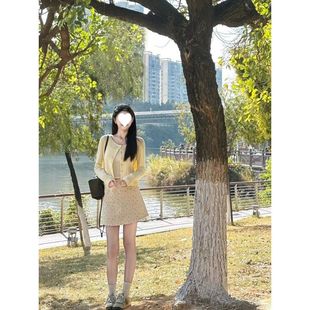 韩系套装 甜美奶乖吊带碎花半身裙三件套 女秋季 黄色麻花针织开衫