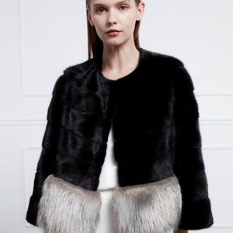 冬装年轻优质新款仿狐狸毛翻领毛圆领短款皮草仿貂皮外套女修身