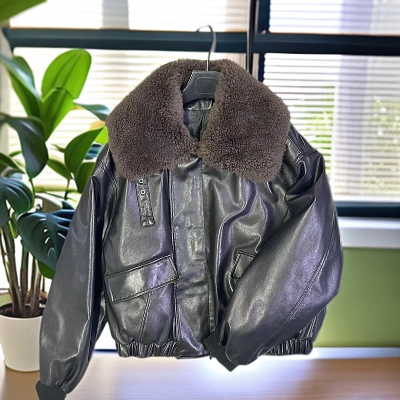 冬季欧货轻奢植鞣2025新款加厚鹅绒羊毛毛领短款黑色女士皮衣外套