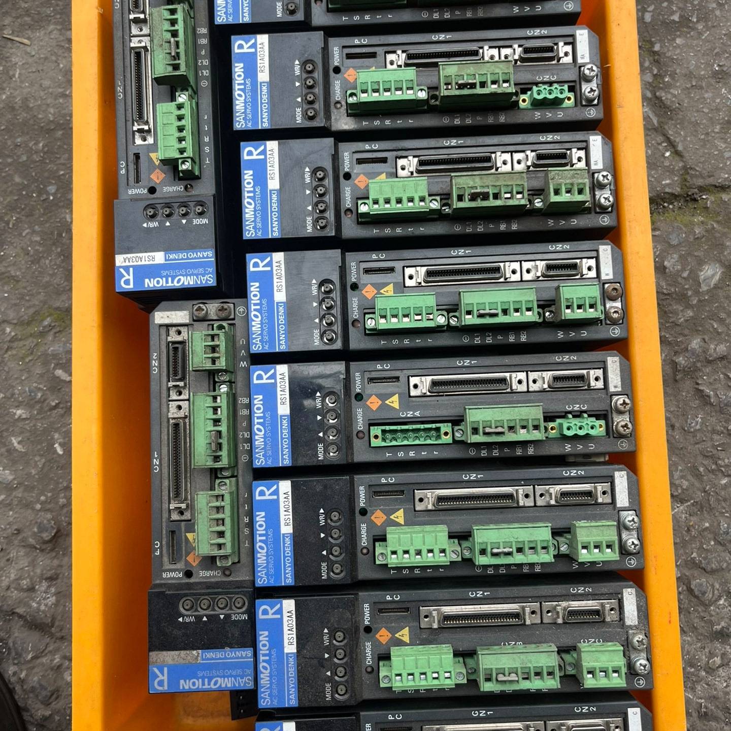 RS1A03AA一台/RS1A03AAW二台/RS1A03A议价 维修！！！