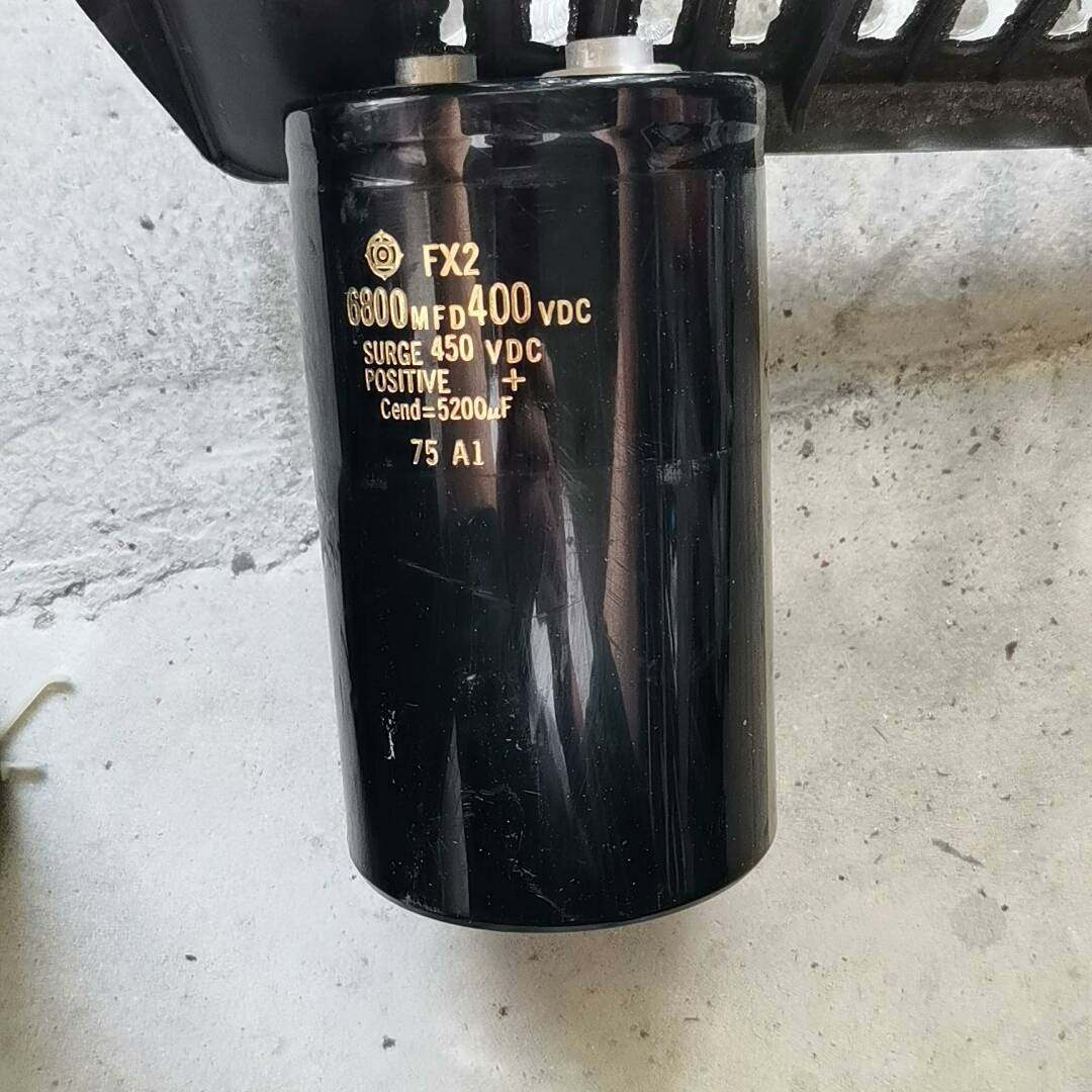 FX2日立6800MFD，400VDC，变频器议价 维修！！！