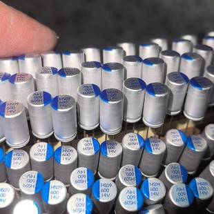 4650个14v600uf固态电容可代12v56议价 维修