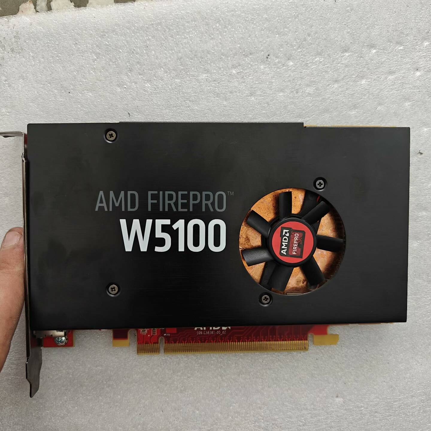 AMD W5100显卡，个人设备升级议价 维修！！！